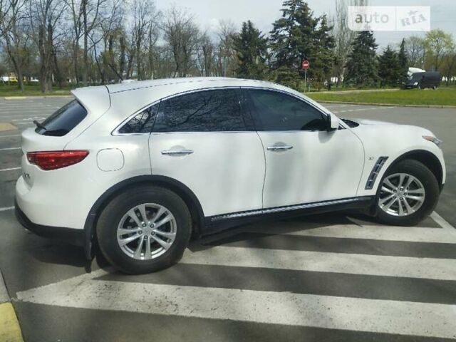 Инфинити QX70, объемом двигателя 3.7 л и пробегом 120 тыс. км за 20500 $, фото 7 на Automoto.ua