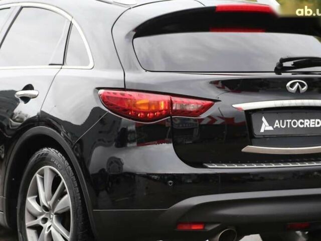 Инфинити QX70, объемом двигателя 3.7 л и пробегом 150 тыс. км за 19500 $, фото 7 на Automoto.ua