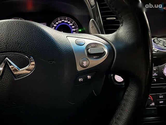 Інфініті QX70, об'ємом двигуна 3.7 л та пробігом 186 тис. км за 15700 $, фото 22 на Automoto.ua