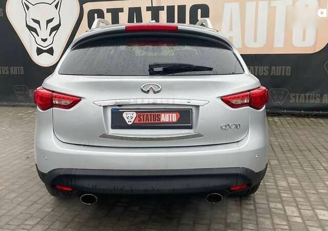 Інфініті QX70, об'ємом двигуна 3.7 л та пробігом 163 тис. км за 15500 $, фото 7 на Automoto.ua