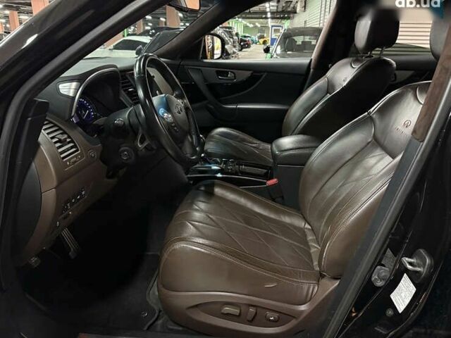 Інфініті QX70, об'ємом двигуна 3.7 л та пробігом 186 тис. км за 15700 $, фото 14 на Automoto.ua