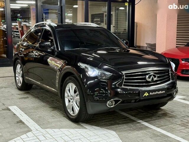Інфініті QX70, об'ємом двигуна 3.7 л та пробігом 186 тис. км за 15700 $, фото 4 на Automoto.ua