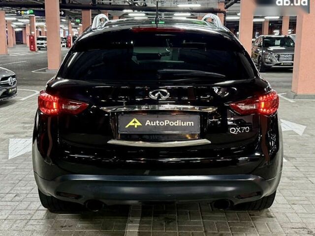 Інфініті QX70, об'ємом двигуна 3.7 л та пробігом 186 тис. км за 15700 $, фото 8 на Automoto.ua