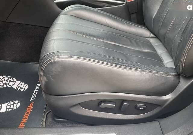 Інфініті QX70, об'ємом двигуна 3.7 л та пробігом 163 тис. км за 15500 $, фото 15 на Automoto.ua