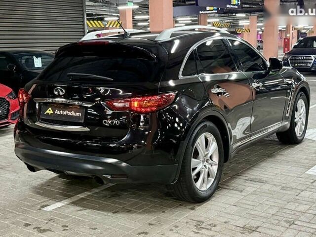 Інфініті QX70, об'ємом двигуна 3.7 л та пробігом 186 тис. км за 15700 $, фото 9 на Automoto.ua