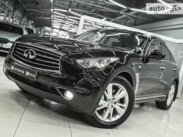 Інфініті QX70, об'ємом двигуна 2.99 л та пробігом 105 тис. км за 25400 $, фото 10 на Automoto.ua