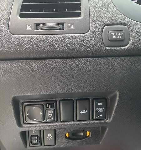 Інфініті QX70, об'ємом двигуна 3.7 л та пробігом 163 тис. км за 15500 $, фото 18 на Automoto.ua