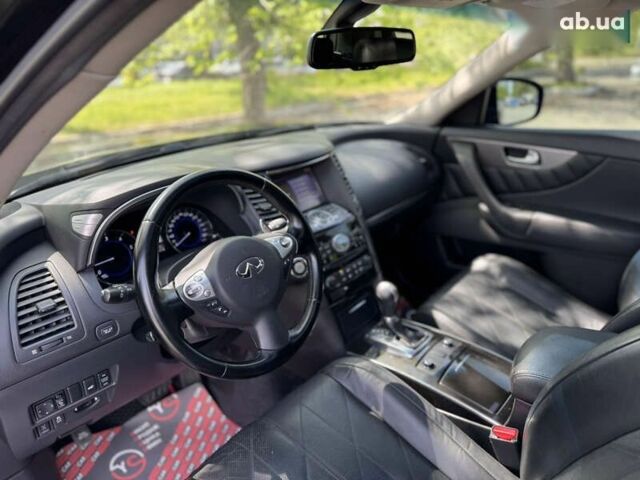 Инфинити QX70, объемом двигателя 3 л и пробегом 119 тыс. км за 20500 $, фото 27 на Automoto.ua