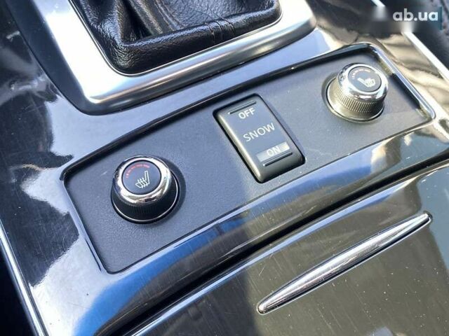 Инфинити QX70, объемом двигателя 3.7 л и пробегом 116 тыс. км за 18000 $, фото 25 на Automoto.ua