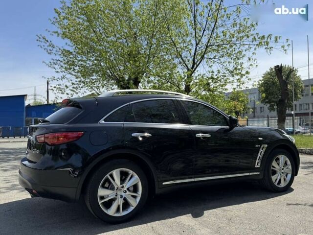 Інфініті QX70, об'ємом двигуна 3 л та пробігом 215 тис. км за 17500 $, фото 22 на Automoto.ua