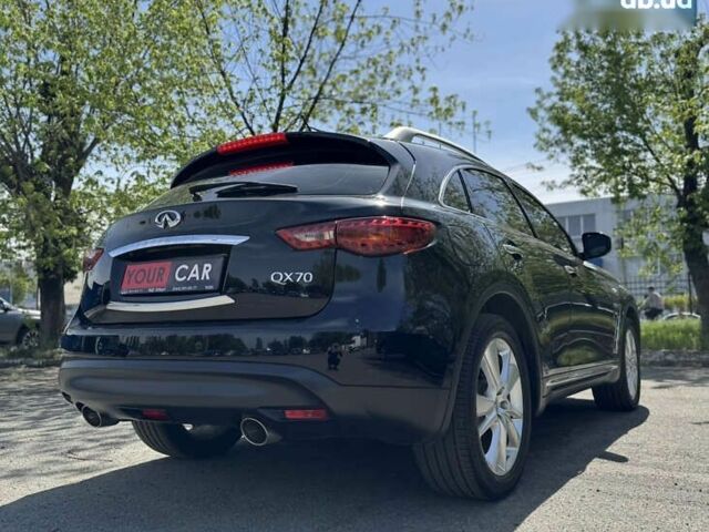 Інфініті QX70, об'ємом двигуна 3 л та пробігом 215 тис. км за 17500 $, фото 19 на Automoto.ua
