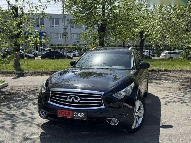 Инфинити QX70, объемом двигателя 3 л и пробегом 119 тыс. км за 20500 $, фото 7 на Automoto.ua