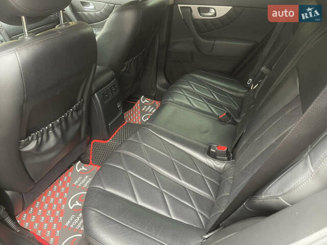 Инфинити QX70, объемом двигателя 3 л и пробегом 215 тыс. км за 17900 $, фото 36 на Automoto.ua