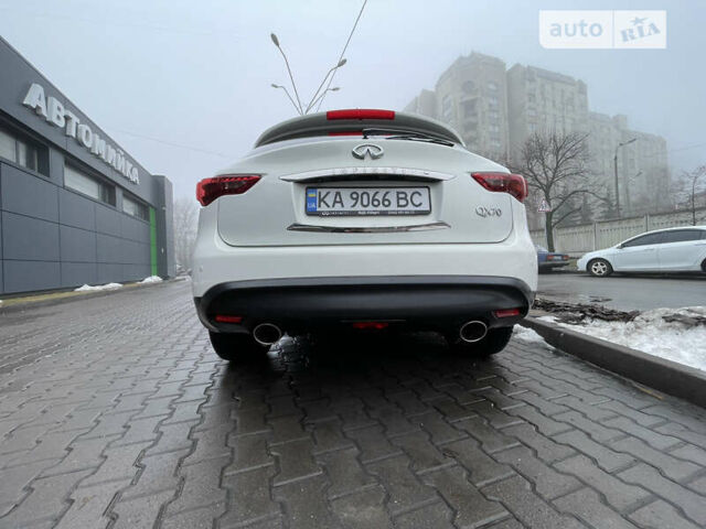 Інфініті QX70, об'ємом двигуна 3.7 л та пробігом 50 тис. км за 30500 $, фото 30 на Automoto.ua