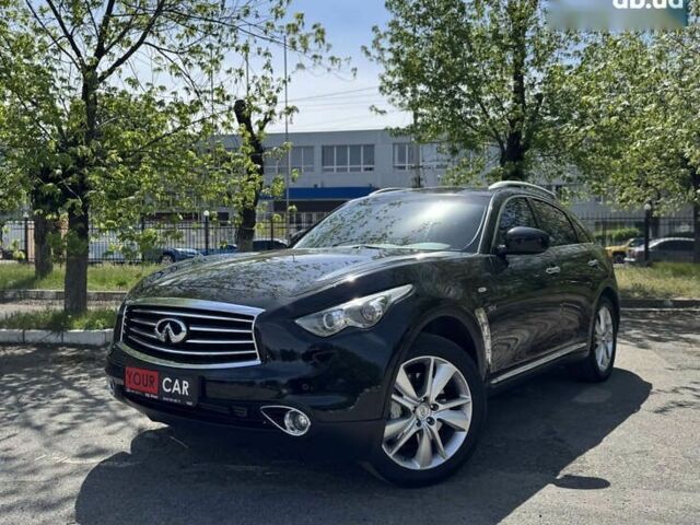 Інфініті QX70, об'ємом двигуна 3 л та пробігом 215 тис. км за 17999 $, фото 3 на Automoto.ua