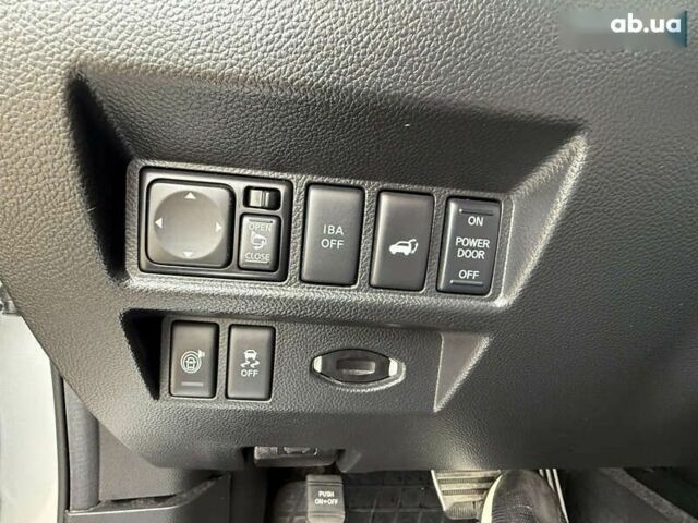 Инфинити QX70, объемом двигателя 3 л и пробегом 181 тыс. км за 19990 $, фото 15 на Automoto.ua