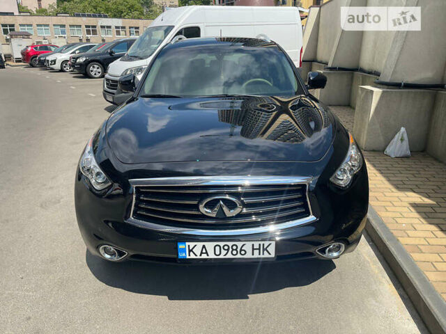 Инфинити QX70, объемом двигателя 3.7 л и пробегом 57 тыс. км за 26500 $, фото 1 на Automoto.ua