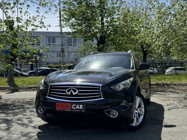 Инфинити QX70, объемом двигателя 3 л и пробегом 215 тыс. км за 17800 $, фото 8 на Automoto.ua