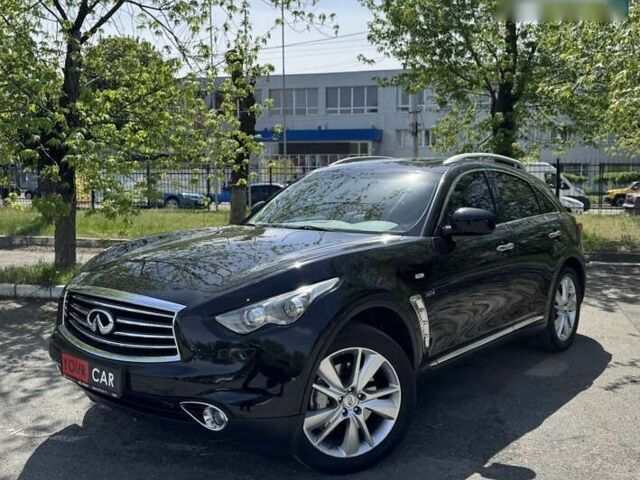Інфініті QX70, об'ємом двигуна 3 л та пробігом 215 тис. км за 17999 $, фото 4 на Automoto.ua