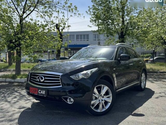 Инфинити QX70, объемом двигателя 3 л и пробегом 119 тыс. км за 20500 $, фото 3 на Automoto.ua