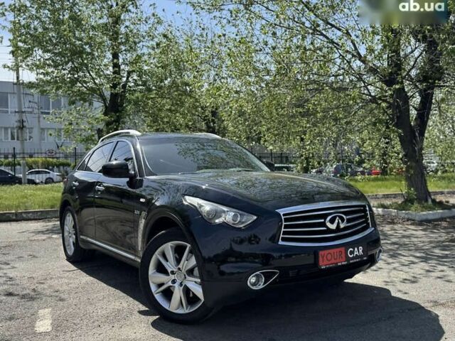 Інфініті QX70, об'ємом двигуна 3 л та пробігом 215 тис. км за 17500 $, фото 9 на Automoto.ua