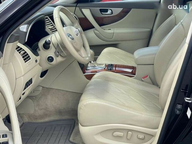 Інфініті QX70, об'ємом двигуна 3 л та пробігом 119 тис. км за 20590 $, фото 21 на Automoto.ua