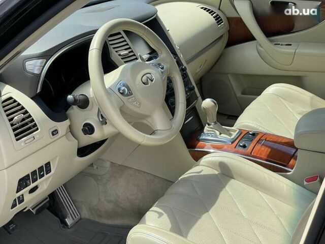 Інфініті QX70, об'ємом двигуна 3 л та пробігом 119 тис. км за 20590 $, фото 23 на Automoto.ua
