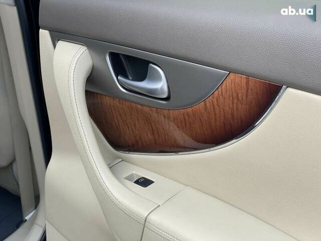 Інфініті QX70, об'ємом двигуна 3 л та пробігом 119 тис. км за 20590 $, фото 14 на Automoto.ua