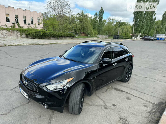 Инфинити QX70, объемом двигателя 3.7 л и пробегом 120 тыс. км за 20999 $, фото 7 на Automoto.ua