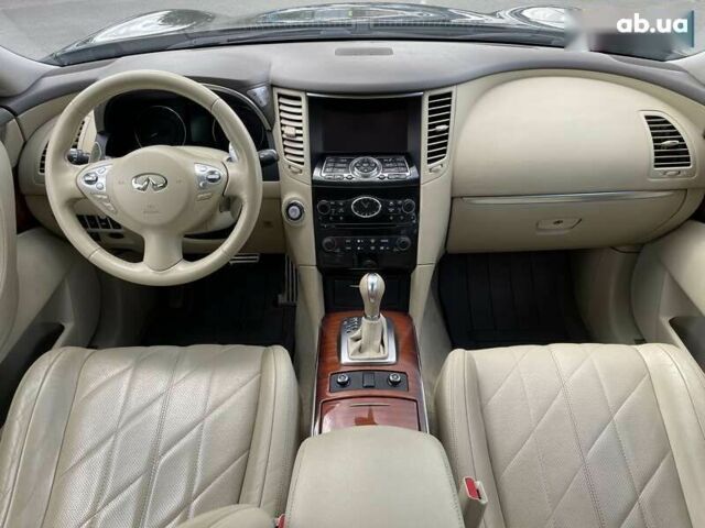 Інфініті QX70, об'ємом двигуна 3 л та пробігом 119 тис. км за 20590 $, фото 15 на Automoto.ua