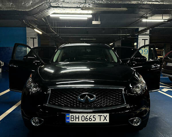 Інфініті QX70, об'ємом двигуна 3.7 л та пробігом 151 тис. км за 25100 $, фото 18 на Automoto.ua