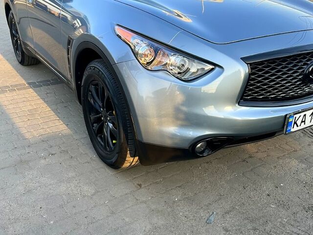 Инфинити QX70, объемом двигателя 3.7 л и пробегом 0 тыс. км за 23000 $, фото 1 на Automoto.ua