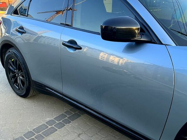 Инфинити QX70, объемом двигателя 3.7 л и пробегом 0 тыс. км за 23000 $, фото 3 на Automoto.ua