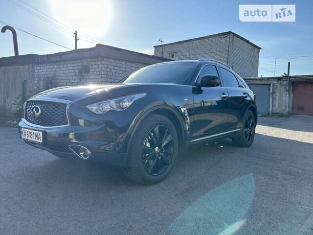 Инфинити QX70, объемом двигателя 3.7 л и пробегом 131 тыс. км за 25600 $, фото 4 на Automoto.ua