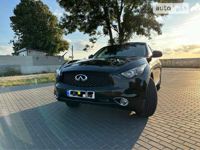 Инфинити QX70, объемом двигателя 3.7 л и пробегом 98 тыс. км за 23978 $, фото 3 на Automoto.ua