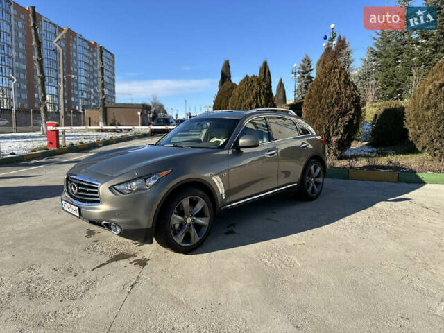 Серый Инфинити QX70, объемом двигателя 3.7 л и пробегом 90 тыс. км за 20000 $, фото 13 на Automoto.ua