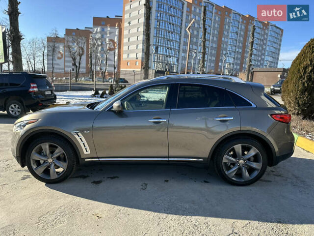 Серый Инфинити QX70, объемом двигателя 3.7 л и пробегом 90 тыс. км за 20000 $, фото 11 на Automoto.ua