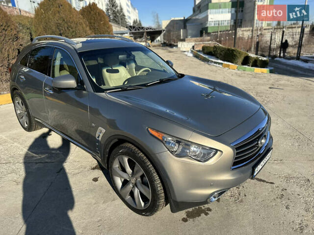Серый Инфинити QX70, объемом двигателя 3.7 л и пробегом 90 тыс. км за 20000 $, фото 14 на Automoto.ua