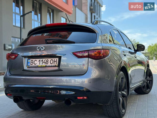Серый Инфинити QX70, объемом двигателя 2.99 л и пробегом 210 тыс. км за 17000 $, фото 11 на Automoto.ua