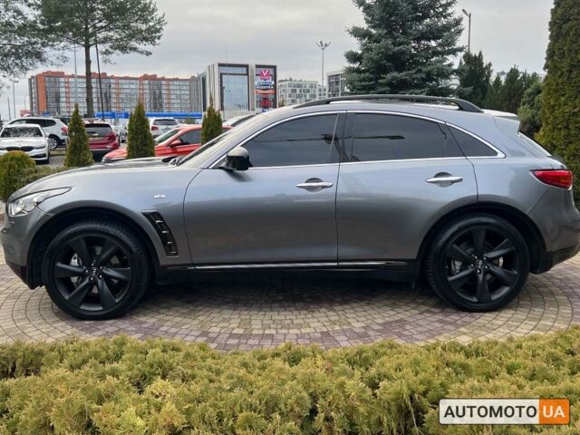 Сірий Інфініті QX70, об'ємом двигуна 3 л та пробігом 201 тис. км за 19999 $, фото 3 на Automoto.ua