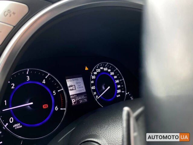 Серый Инфинити QX70, объемом двигателя 3 л и пробегом 209 тыс. км за 24800 $, фото 16 на Automoto.ua