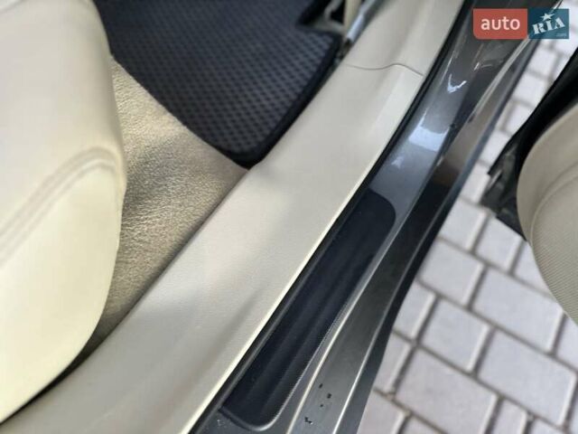 Сірий Інфініті QX70, об'ємом двигуна 3.7 л та пробігом 106 тис. км за 21999 $, фото 47 на Automoto.ua