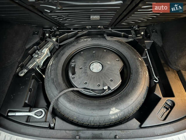 Серый Инфинити QX70, объемом двигателя 3.7 л и пробегом 172 тыс. км за 16500 $, фото 24 на Automoto.ua