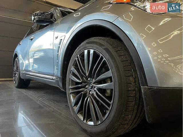 Серый Инфинити QX70, объемом двигателя 3.7 л и пробегом 70 тыс. км за 26900 $, фото 43 на Automoto.ua