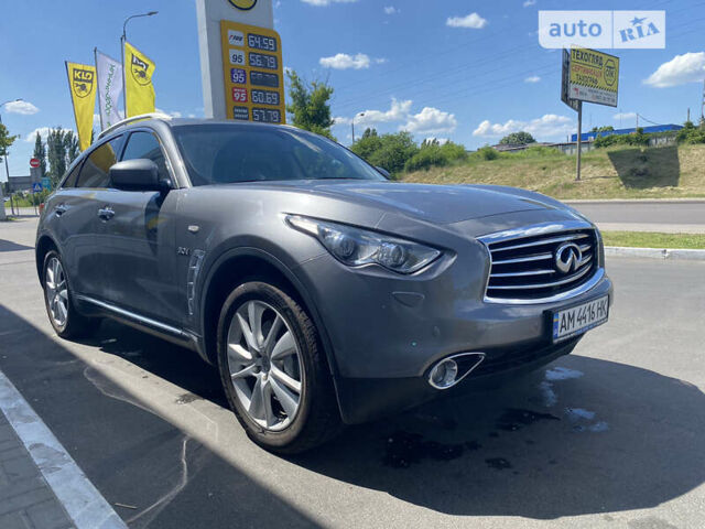 Сірий Інфініті QX70, об'ємом двигуна 3 л та пробігом 165 тис. км за 19923 $, фото 13 на Automoto.ua