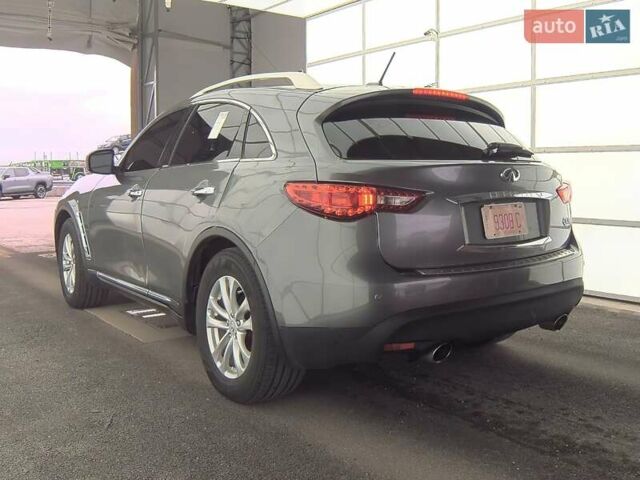 Сірий Інфініті QX70, об'ємом двигуна 3.7 л та пробігом 136 тис. км за 11400 $, фото 3 на Automoto.ua