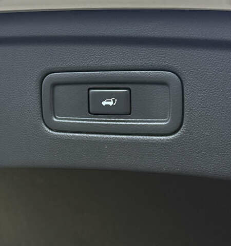 Синий Инфинити QX70, объемом двигателя 3.7 л и пробегом 95 тыс. км за 16800 $, фото 12 на Automoto.ua