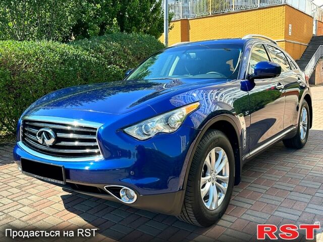 Синій Інфініті QX70, об'ємом двигуна 3.7 л та пробігом 197 тис. км за 15555 $, фото 1 на Automoto.ua