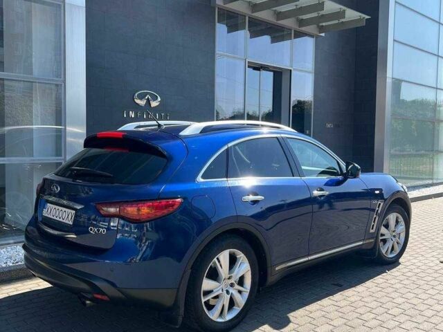 Синій Інфініті QX70, об'ємом двигуна 3 л та пробігом 157 тис. км за 17950 $, фото 7 на Automoto.ua