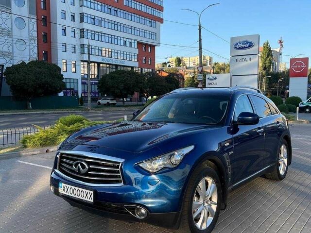 Синій Інфініті QX70, об'ємом двигуна 3 л та пробігом 157 тис. км за 17950 $, фото 3 на Automoto.ua